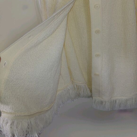 Anthony Richards Ivory Knit Cape Cardigan Sweater with Fringe, Size X Feminine - Picture 3 of 11